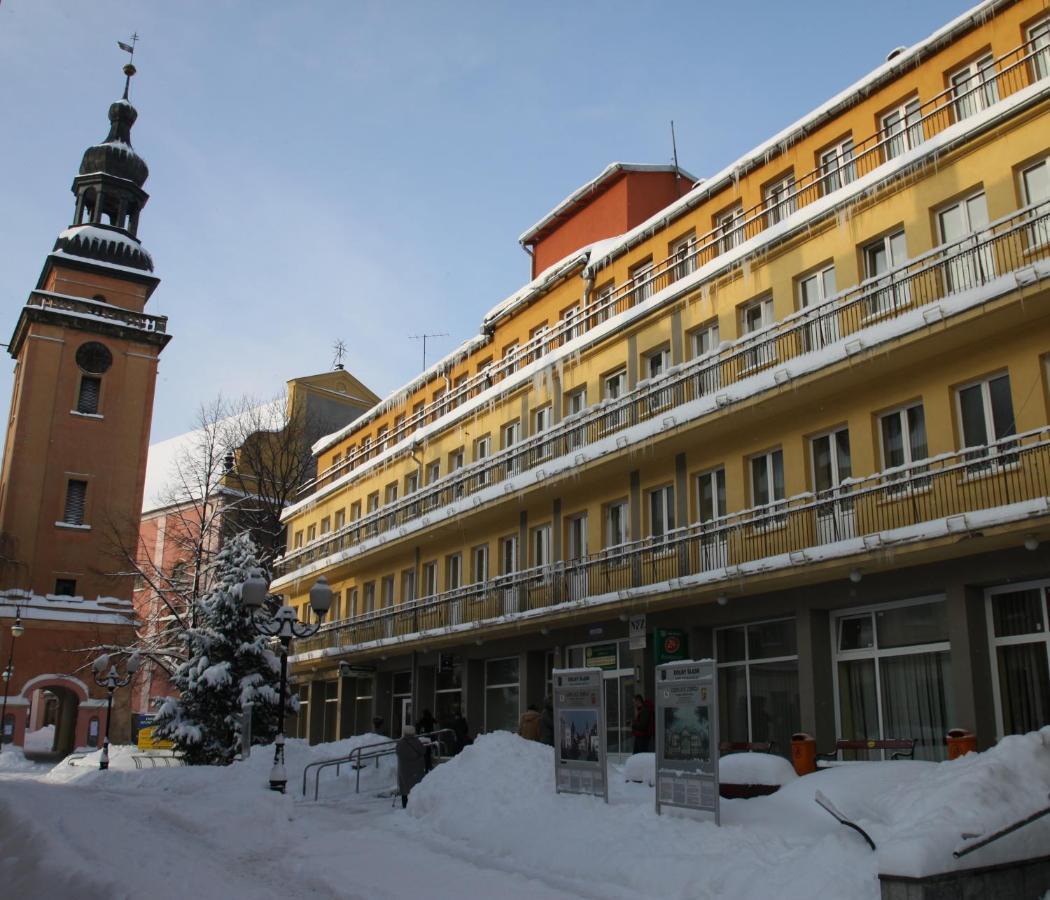 Dom Zdrojowy Aparthotel Jelenia Góra Eksteriør bilde